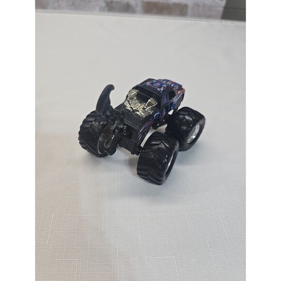 Mattel Hot Wheels Road Beasts Monster Truck TEETH Attack Pack - Picture 6 of 12